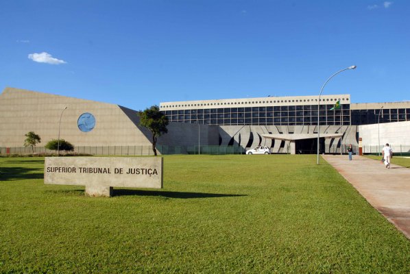 STJ discute se julgará tese do Fisco sobre ICMS na base do PIS e da Cofins